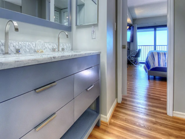 On Beach Vacation Condo in Madeira Beach